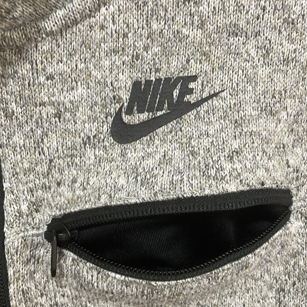 Nike Sportswear Full Zip Fleece Long Sleeve Jacket Size Medium Heather Gray - Picture 2 of 5
